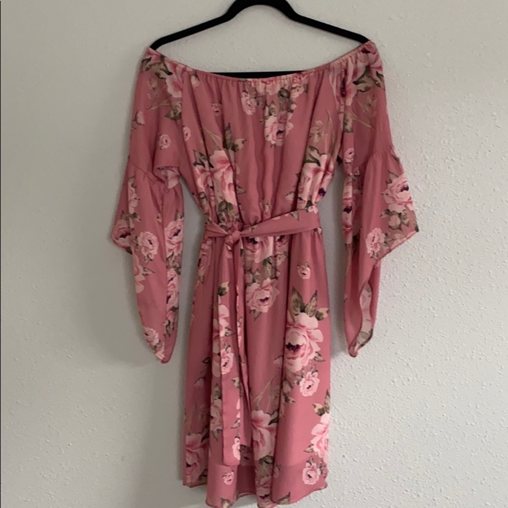 Off Shoulder Dress M